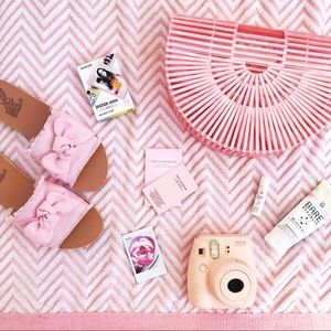 Pink Acrylic Fan Shaped Bag